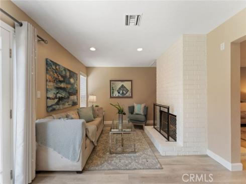 21  Queens Wreath  , Irvine, CA