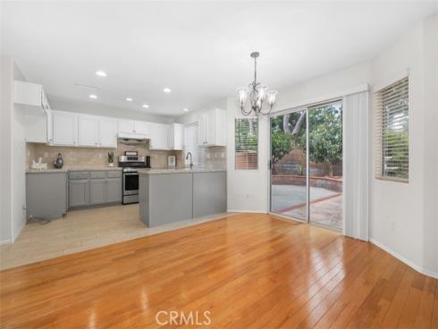 50 Linhaven , Irvine, CA