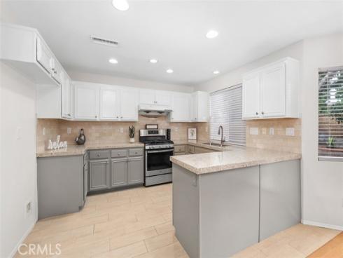 50 Linhaven , Irvine, CA