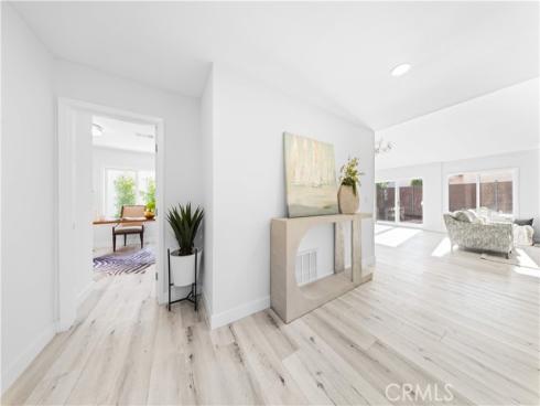 39  Cape Cod  , Irvine, CA