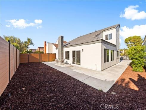 39  Cape Cod  , Irvine, CA