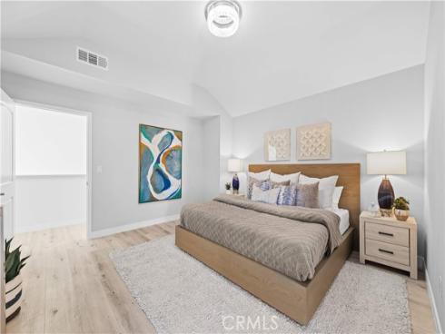 39  Cape Cod  , Irvine, CA