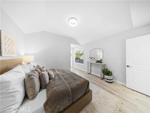 39  Cape Cod  , Irvine, CA