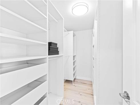 39  Cape Cod  , Irvine, CA