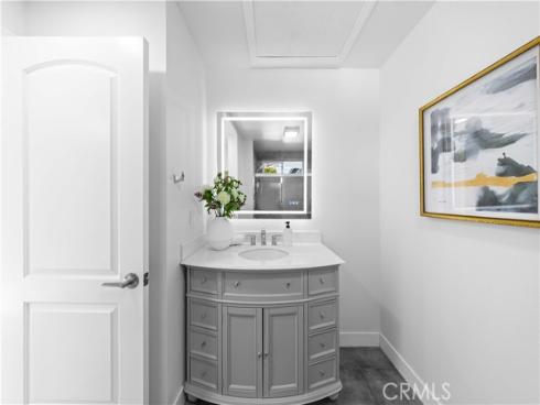 39  Cape Cod  , Irvine, CA