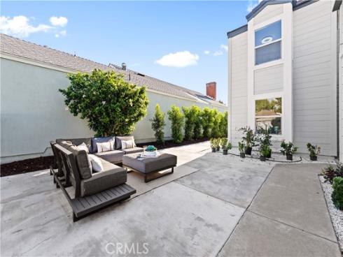 39  Cape Cod  , Irvine, CA