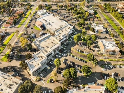 39  Cape Cod  , Irvine, CA