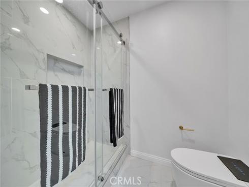 17322  Rosewood  , Irvine, CA