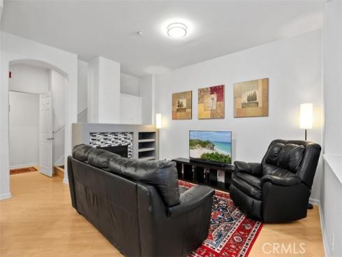 3503  Orangewood  , Irvine, CA