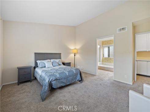 12 Primrose , Irvine, CA