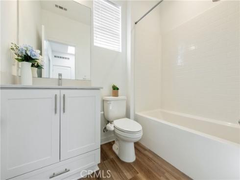 2236  Synergy  , Irvine, CA