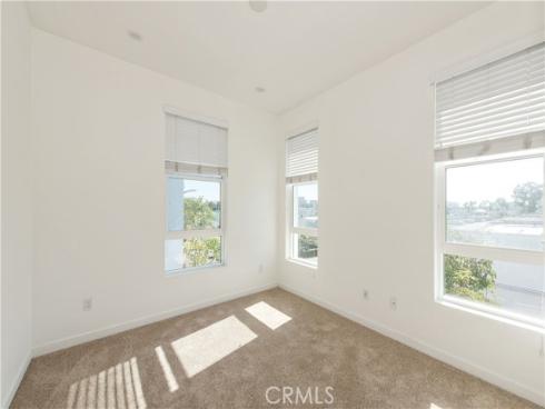 2236  Synergy  , Irvine, CA