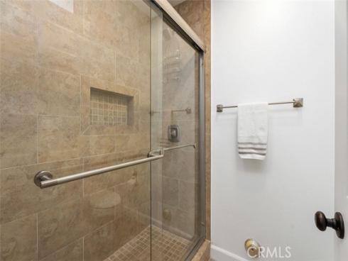 17  Dartmouth  , Irvine, CA