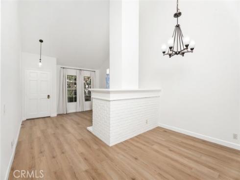 17  Dartmouth  , Irvine, CA