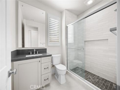 237  Pinnacle  , Irvine, CA