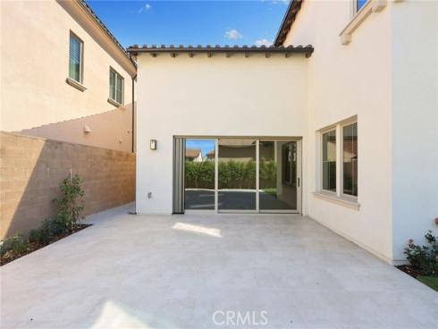 237  Pinnacle  , Irvine, CA