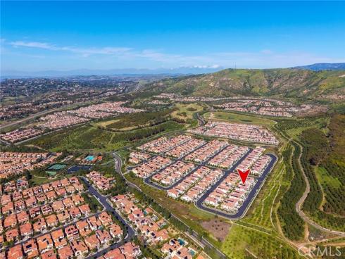 237  Pinnacle  , Irvine, CA