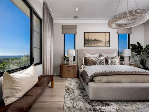 536  Peninsula  , Irvine, CA