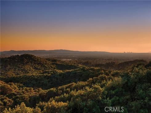 536  Peninsula  , Irvine, CA