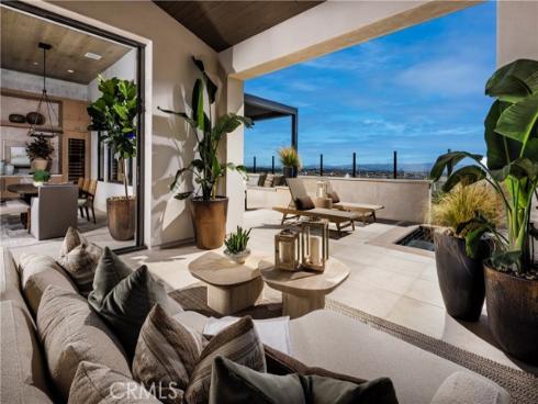 536  Peninsula  , Irvine, CA