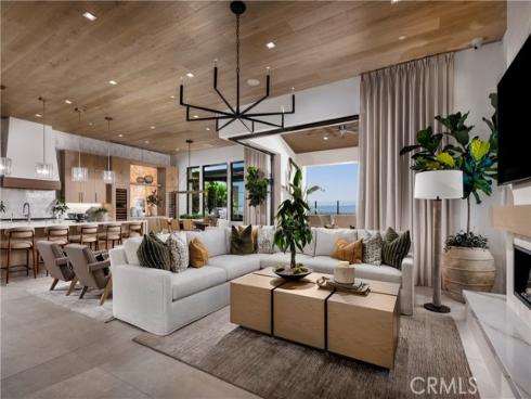 536  Peninsula  , Irvine, CA