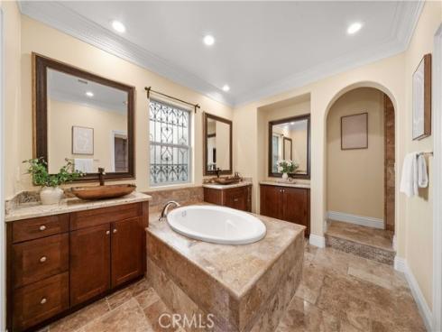 94  Mission  , Irvine, CA