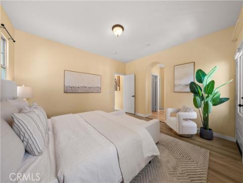 94  Mission  , Irvine, CA