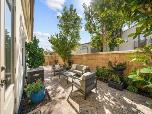 94  Mission  , Irvine, CA