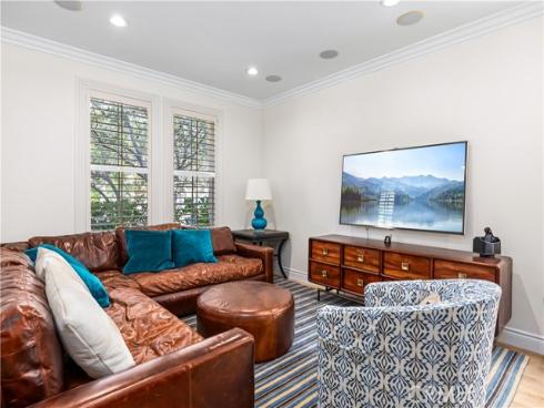 154 Treehouse , Irvine, CA