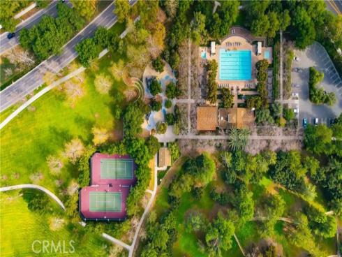 154 Treehouse , Irvine, CA