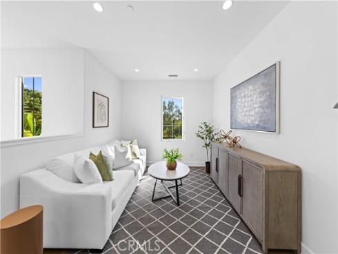 51 Painted Sky , Irvine, CA