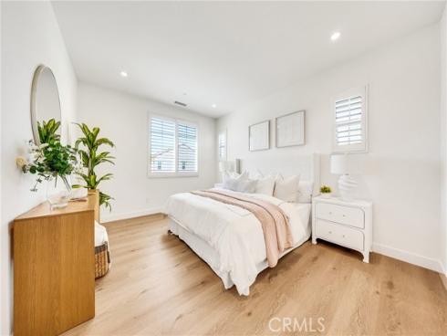 716  Spring Garden  , Irvine, CA