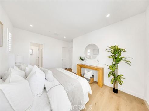 716  Spring Garden  , Irvine, CA