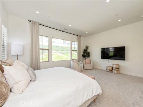 100  Bright Star  , Irvine, CA