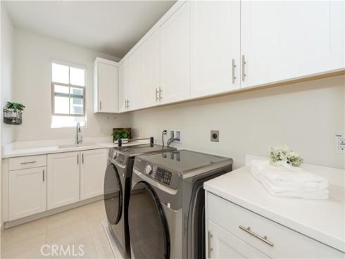 100  Bright Star  , Irvine, CA