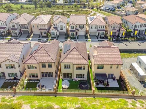 100  Bright Star  , Irvine, CA