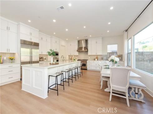 100  Bright Star  , Irvine, CA