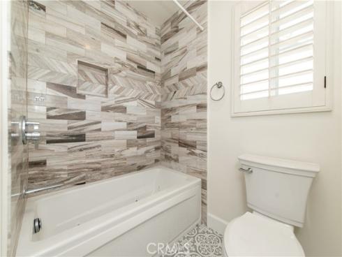 3  Birchwood  , Irvine, CA