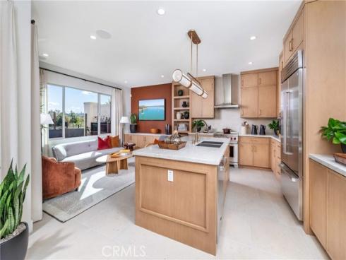 164  Pisano  , Irvine, CA