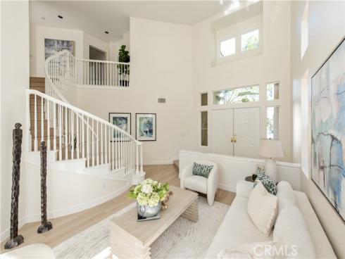 20 Laurelwood Drive, Irvine, CA