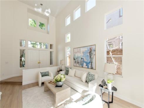 20 Laurelwood Drive, Irvine, CA