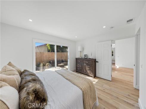 33 mann Street, Irvine, CA