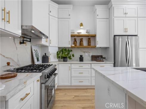 33 mann Street, Irvine, CA