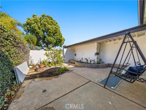 33 mann Street, Irvine, CA