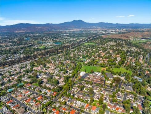 33 mann Street, Irvine, CA