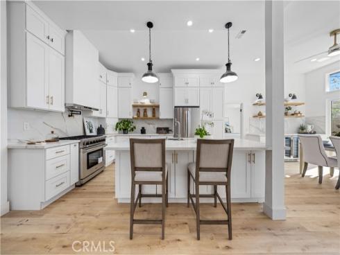 33 mann Street, Irvine, CA