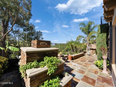 27  Rose Trellis  , Irvine, CA