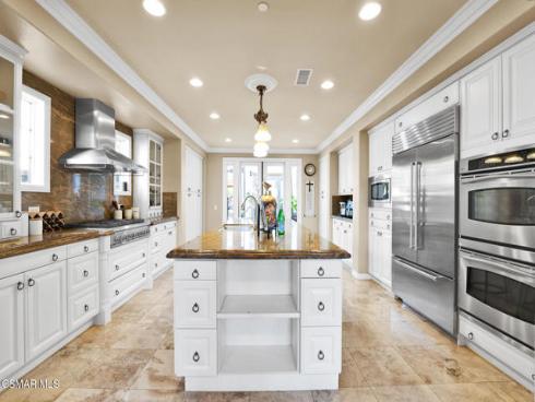 27  Rose Trellis  , Irvine, CA