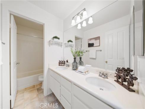 54  Turnbury Lane  , Irvine, CA