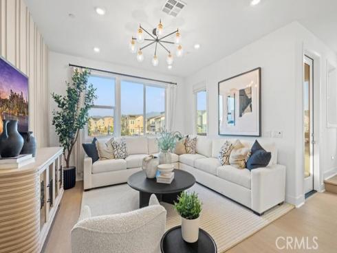 100 Harrier , Irvine, CA